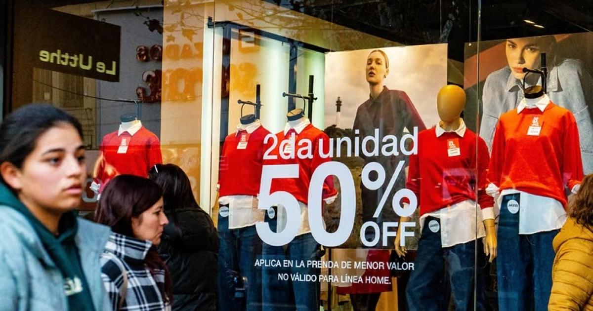 Falta una poliacutetica hacia el sector PyME es un momento complicado para el consumo