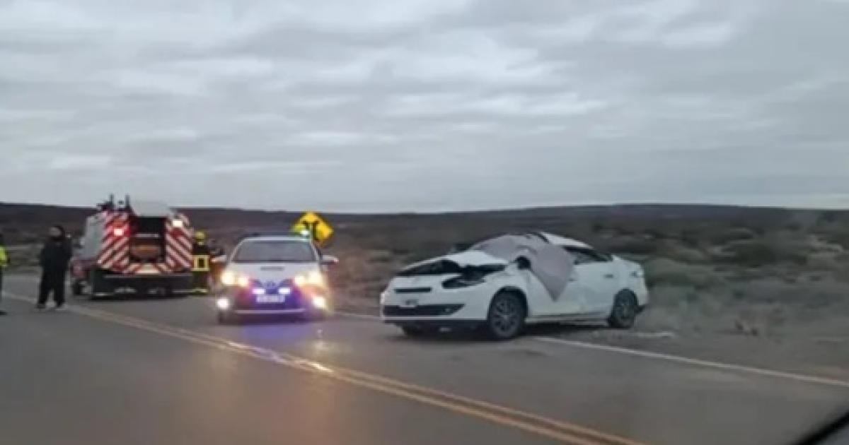 Tragedia- una mujer murioacute tras volcar el auto en el que viajaba con su familia