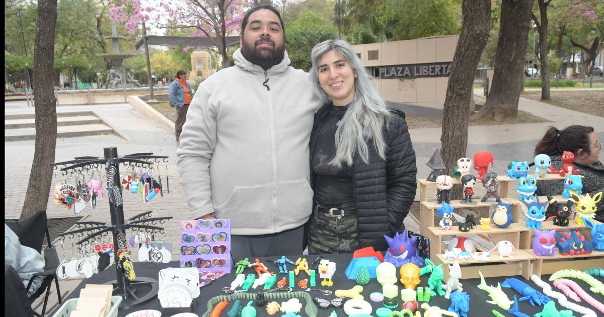 EXPO JOVEN EN LA PLAZA LIBERTAD