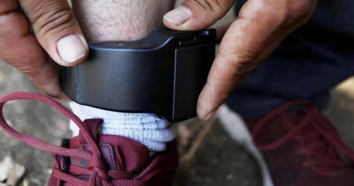 El sujeto deber cumplir con una perimetral a favor de la víctima (Foto Google)