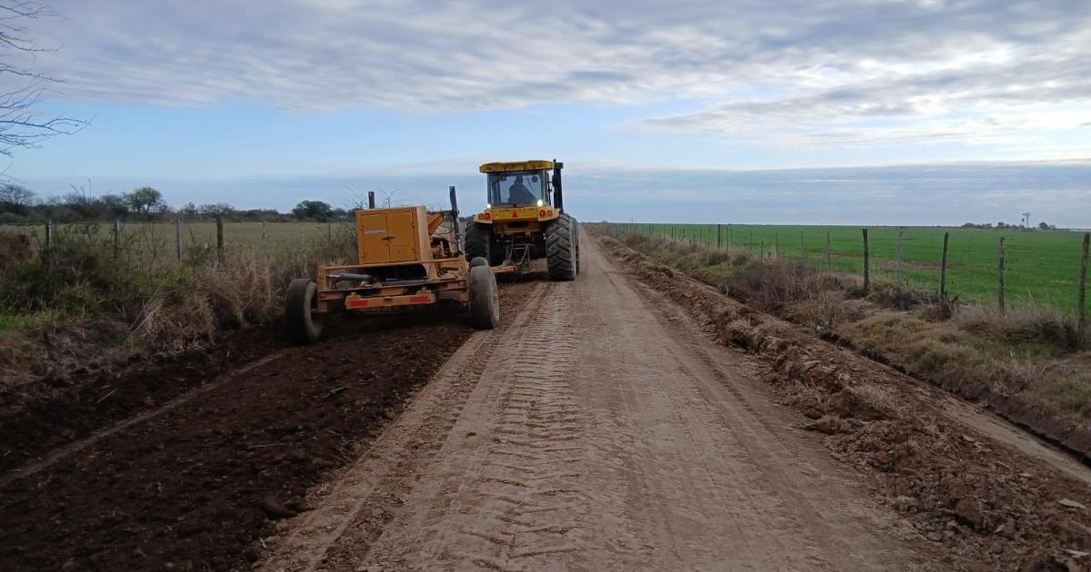 Maacutes obras para mejorar caminos y prevenir el impacto del agua