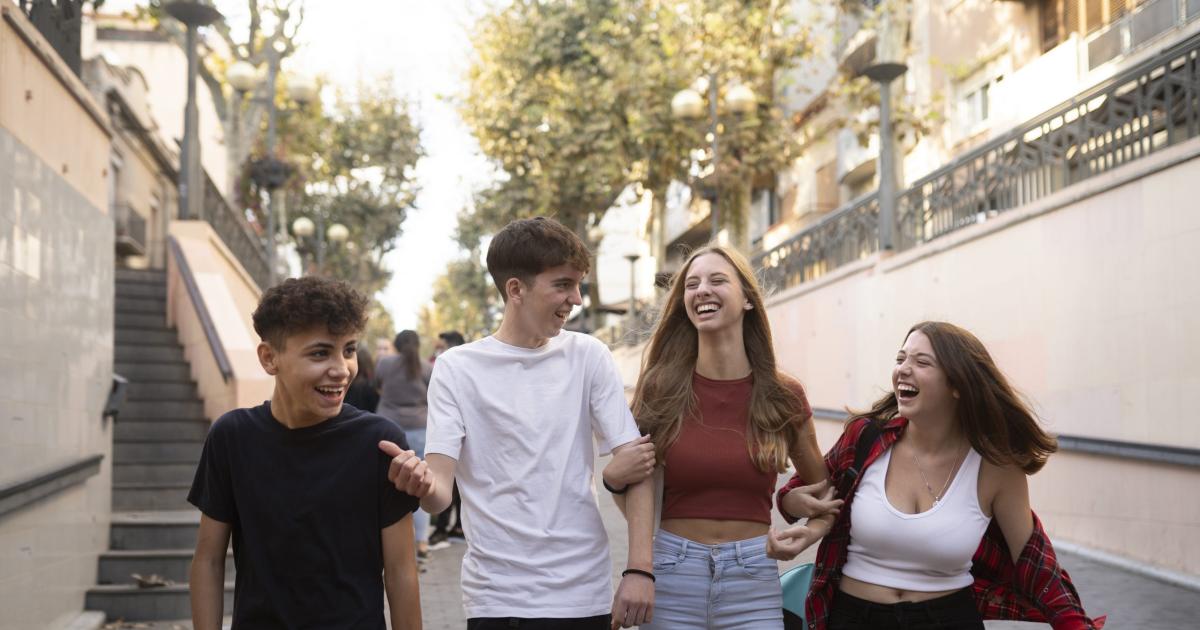 Ucse abre nueva oportunidad para viajar a estudiar en Espantildea