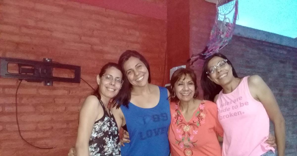 Familia Mis hijas amadas- Pame Rocío Belén Feliz día del amor de familia