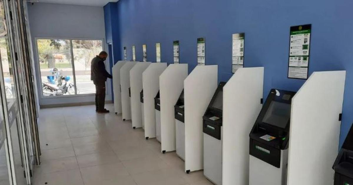 Entra a la nota e infórmate de la fecha de cobro de haberes (Foto El Liberal)