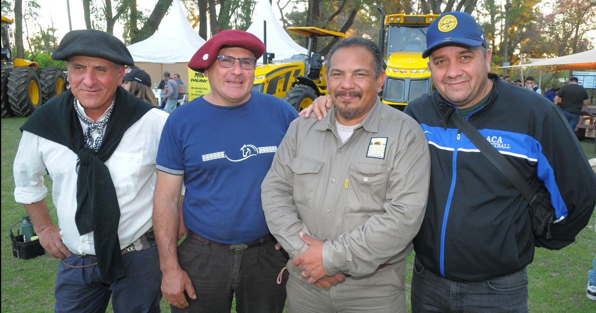 LA EXPOBRA 2026 CONVOCA A LOS SANTIAGUENtildeOS