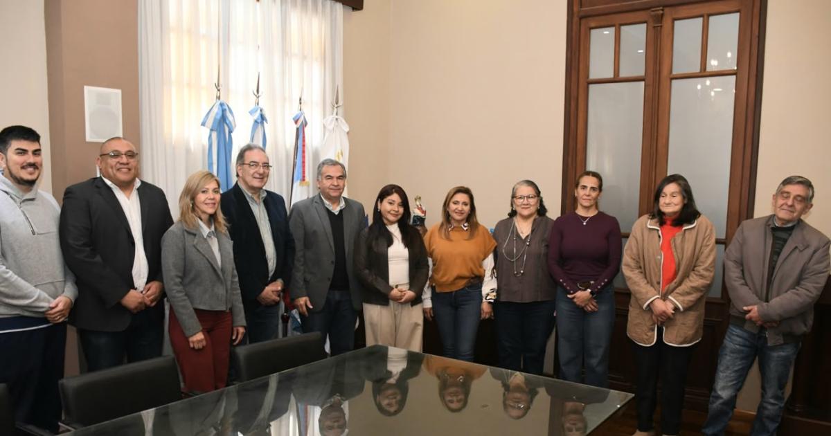Norma Fuentes recibió a la Asociación por la Memoria la Verdad y la Justicia de Familiares de Detenidos-Desaparecidos