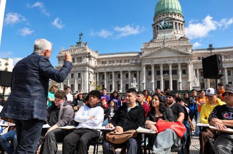 Los gremios universitarios advierten sobre otra marcha