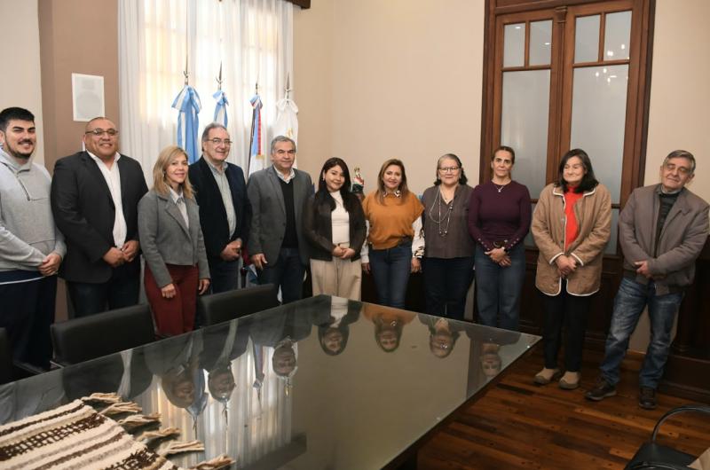 Norma Fuentes recibió a la Asociación por la Memoria la Verdad y la Justicia de Familiares de Detenidos-Desaparecidos