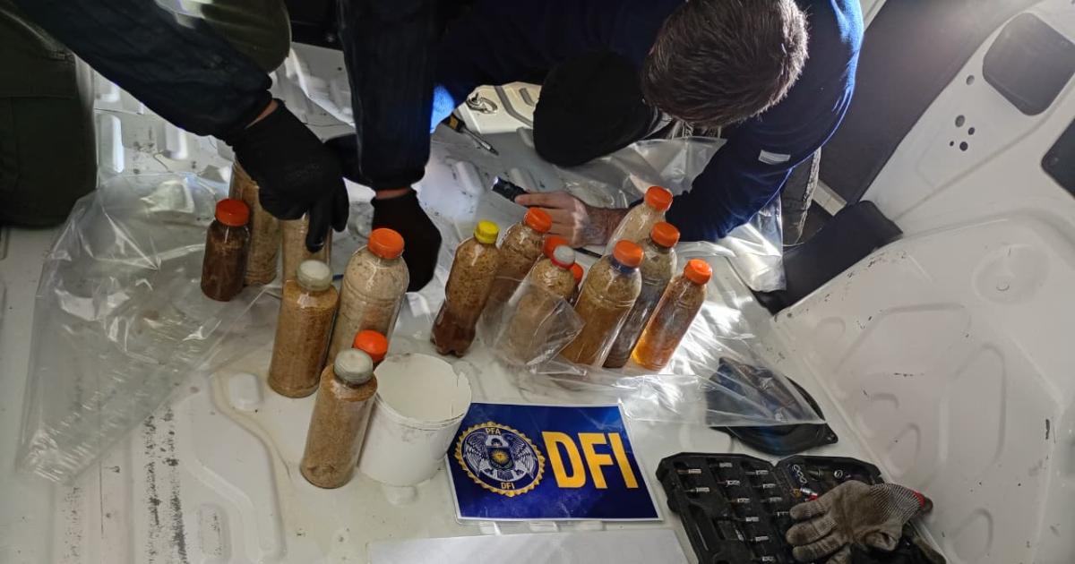 Histoacuterica incautacioacuten de MDMA en Argentina- secuestran 52 kilos y detienen a tres personas