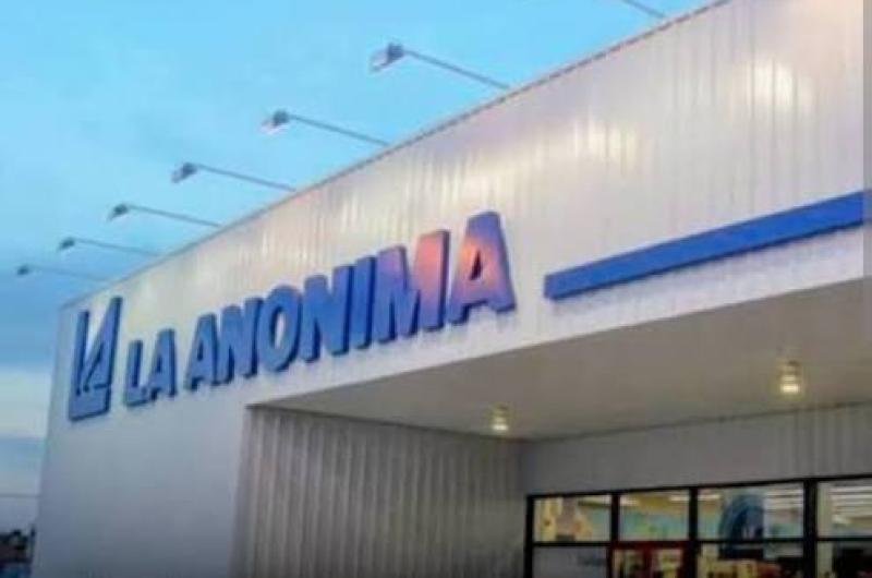 La Anoacutenima perdioacute 41000 millones por la fuerte suba de la morosidad en su tarjeta