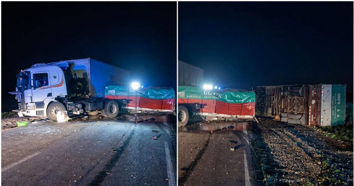 Los vehículos quedaron en el medio de la calada imposibilitando el paso total