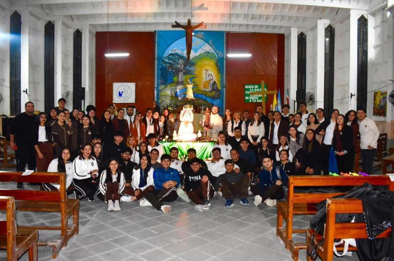En comunidad hoy la parroquia de La Salette celebra su fiesta patronal