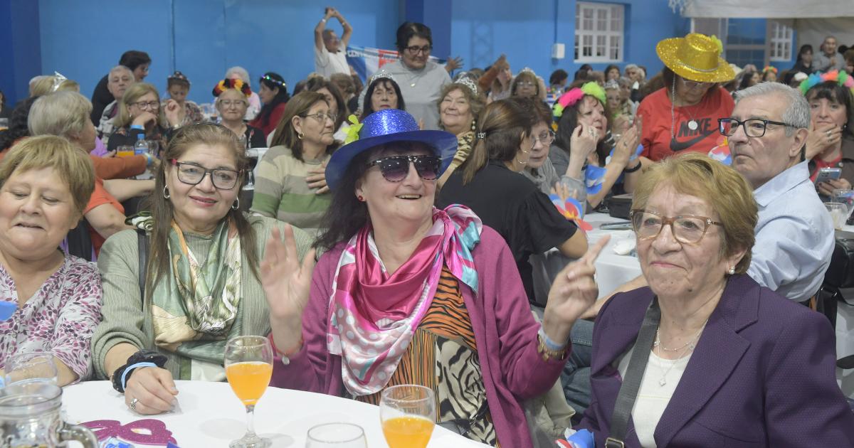 FIESTA DEL JUBILADO Y DEL ADULTO MAYOR