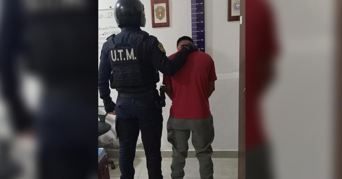 El sujeto fue alojado en la sede de la Comisaría Comunitaria 27 (Foto El Liberal)