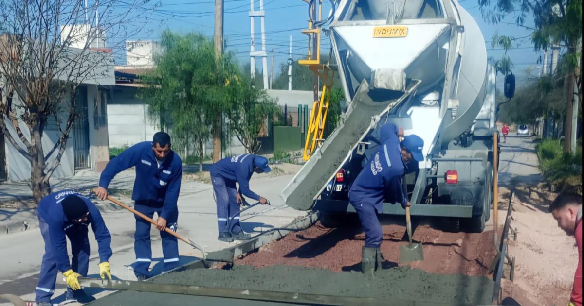 La Municipalidad continuacutea con los trabajos de mantenimiento de calles