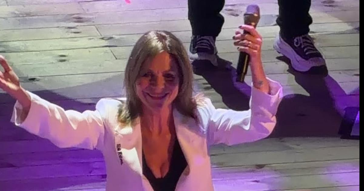 Marcela Morelo brilloacute en el Teatro 25 de Mayo ante una sala llena