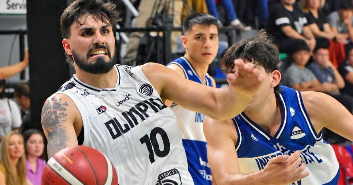 Atenas de Coacuterdoba se alzoacute con el tiacutetulo del cuadrangular de la ciudad de Friacuteas