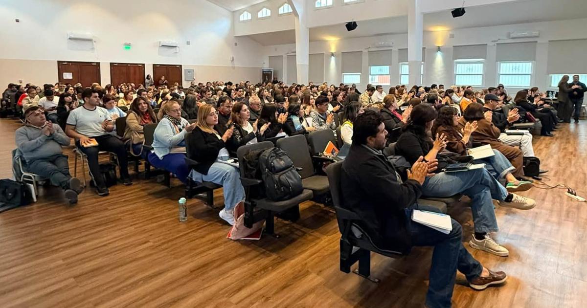 Continuacutea el trayecto formativo para cargos directivos titulares