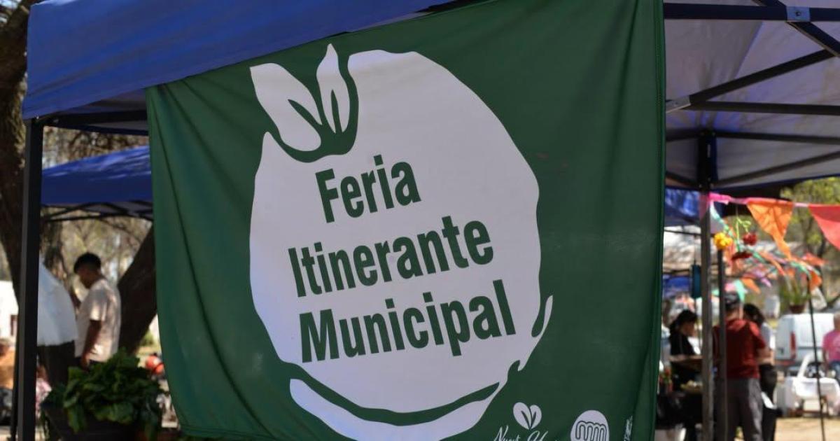 Las Termas- la Feria Municipal en el escenario Hermanos Aacutebalos