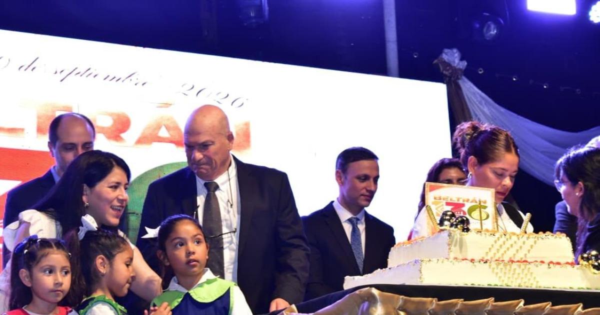 Beltraacuten conmemoroacute sus 136 antildeos con un emotivo acto y una fiesta popular