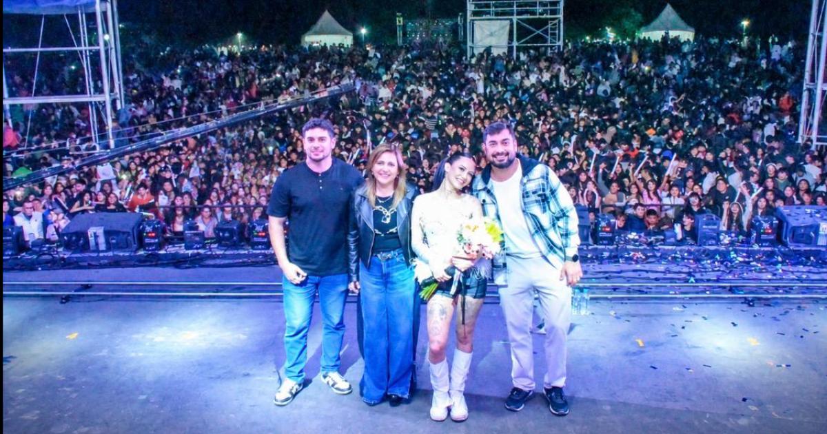 Fuentes celebroacute la convocatoria de 16 mil joacutevenes en el Festival de la Primavera