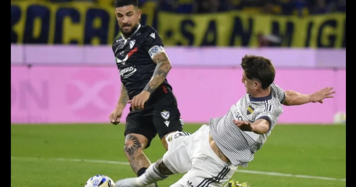 La jugada de la polémica del partido Boca-Vélez (Foto TyCSport)
