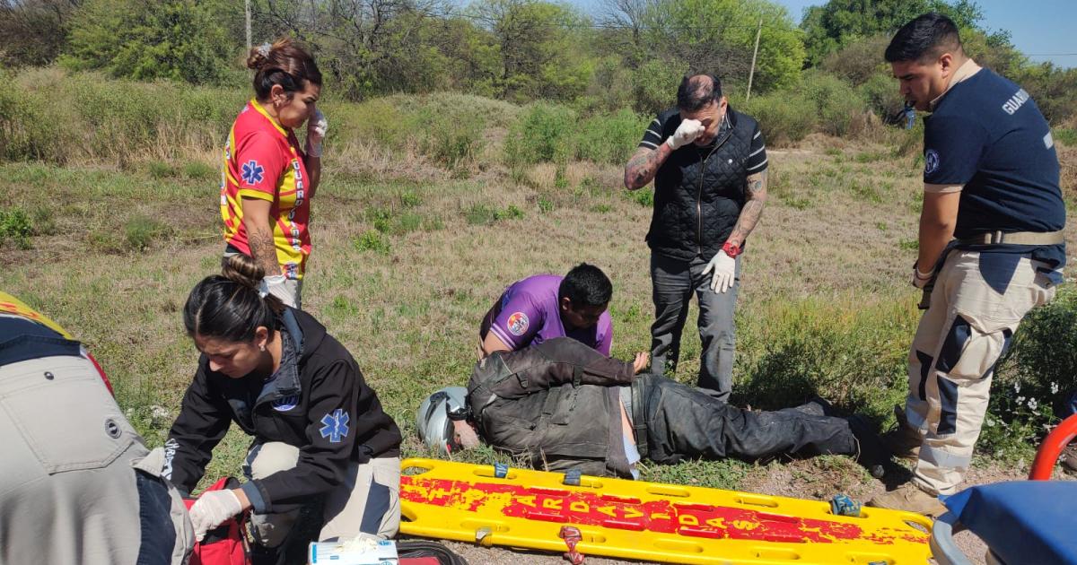 Ruta 34- un motociclista brasilentildeo de 64 antildeos resultoacute herido tras un accidente a la altura de El Polear