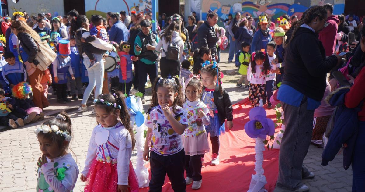 Jardines municipales celebraron la llegada de la primavera