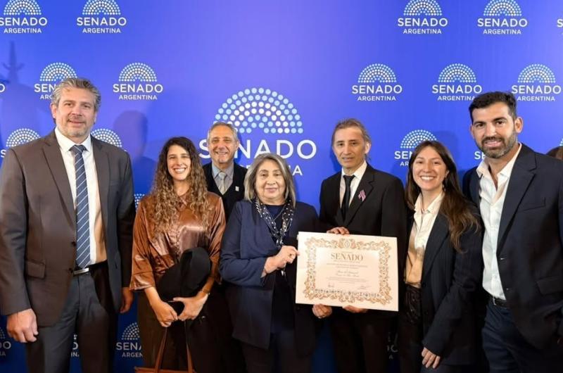 El Senado distinguioacute al Museo del Automoacutevil de Las Termas
