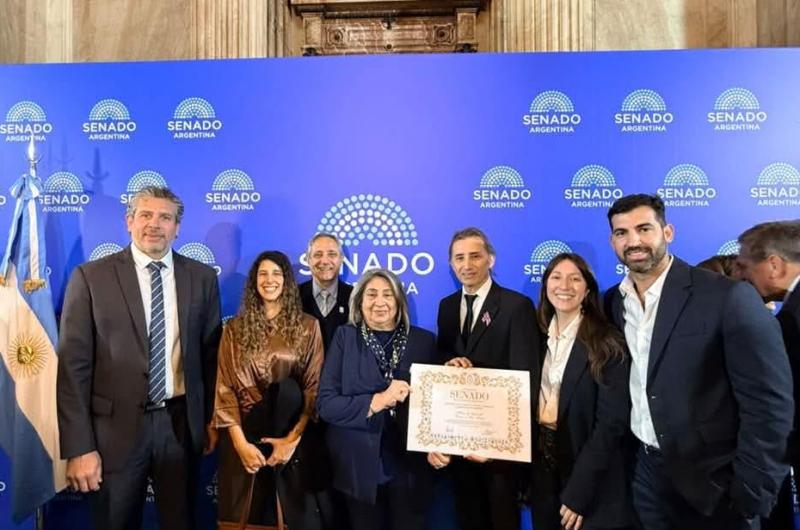 El Museo del Automoacutevil recibioacute la distincioacuten Meacuterito Turiacutestico 2026