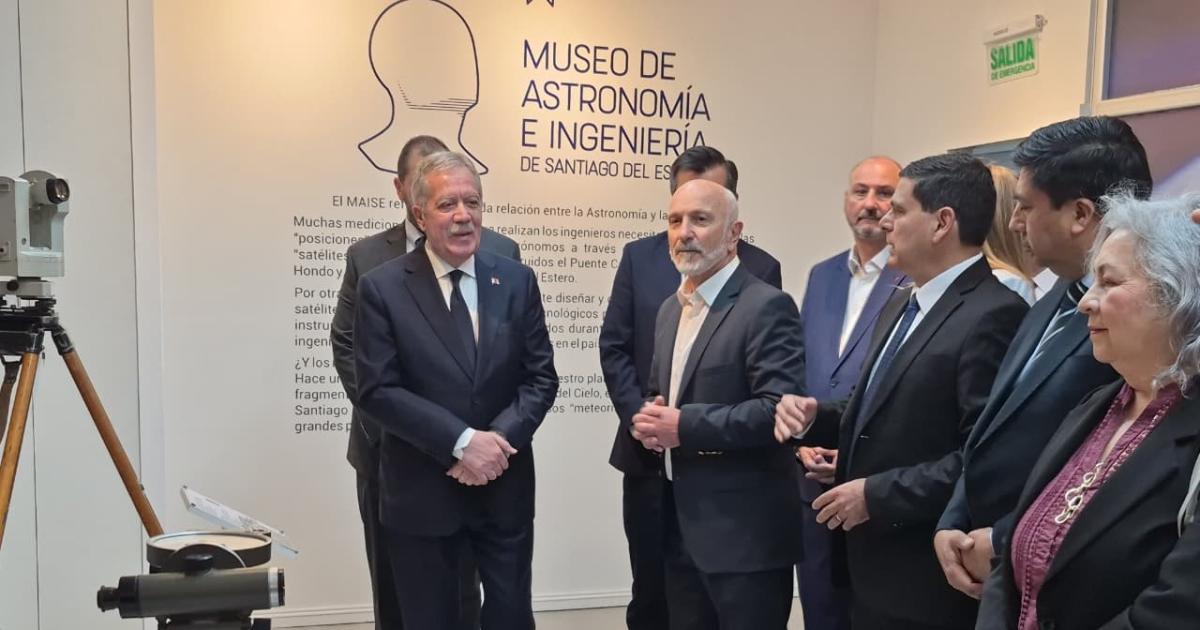El gobernador Eliacuteas Suaacuterez inauguroacute el Museo de Astronomiacutea en el Nodo Tecnoloacutegico