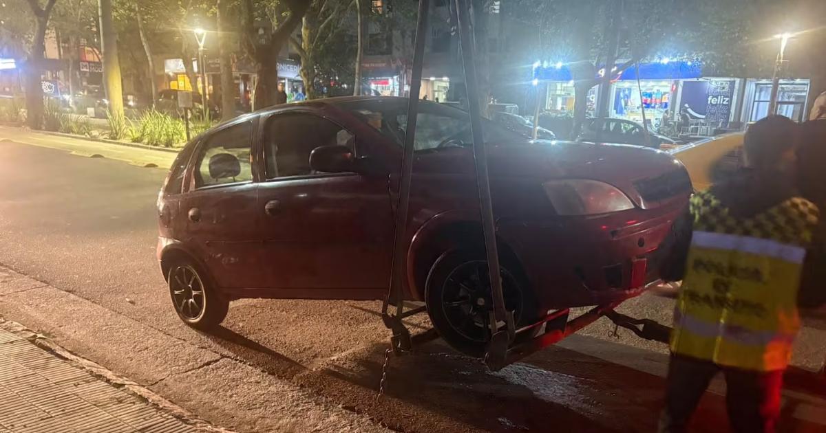 El rodado fue secuestrado por los inspectores municipales (Foto El Doce)