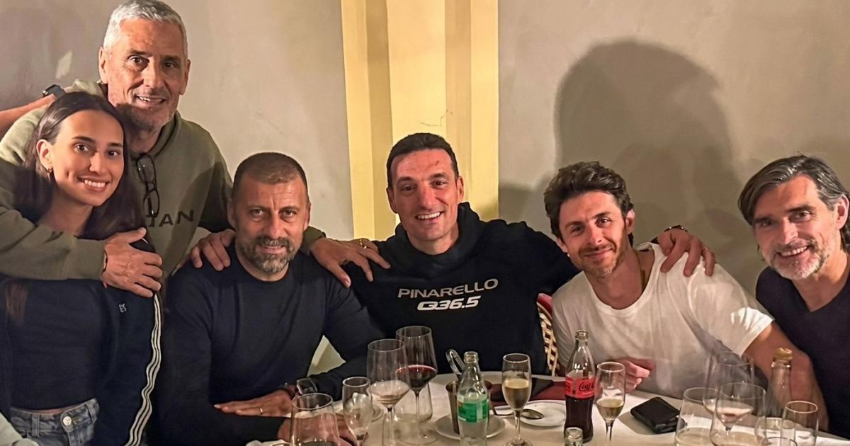 El cuerpo técnico de la Selección argentina salió a cenar por el barrio de Belgrano