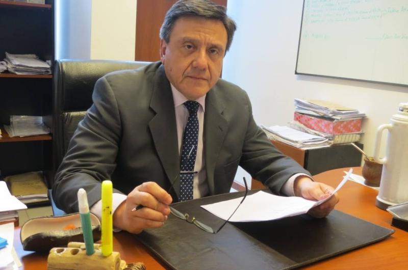 Sacada llegoacute a la casa de su ex armada con cuchillo e intentoacute herirlo