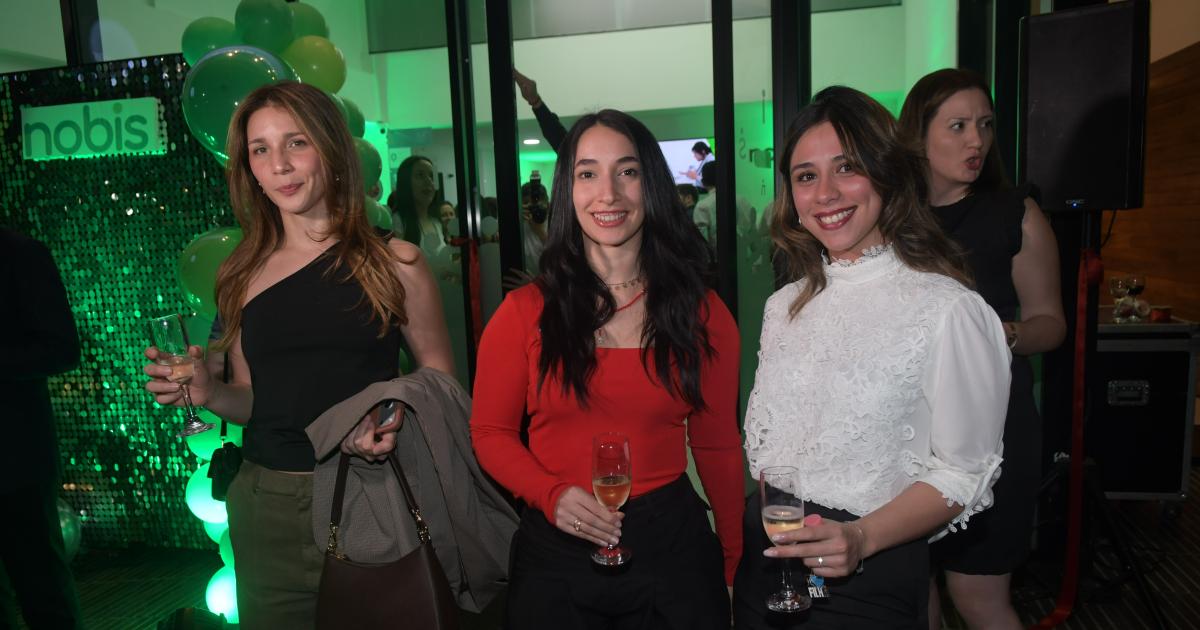 NOBIS INAUGUROacute SU CENTRO MEacuteDICO AMBULATORIO