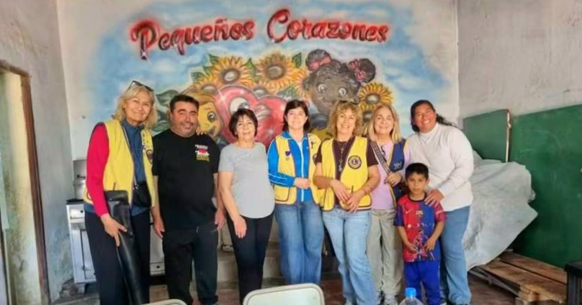 Realizan pesquisas a los nintildeos para deteccioacuten temprana en problema visual
