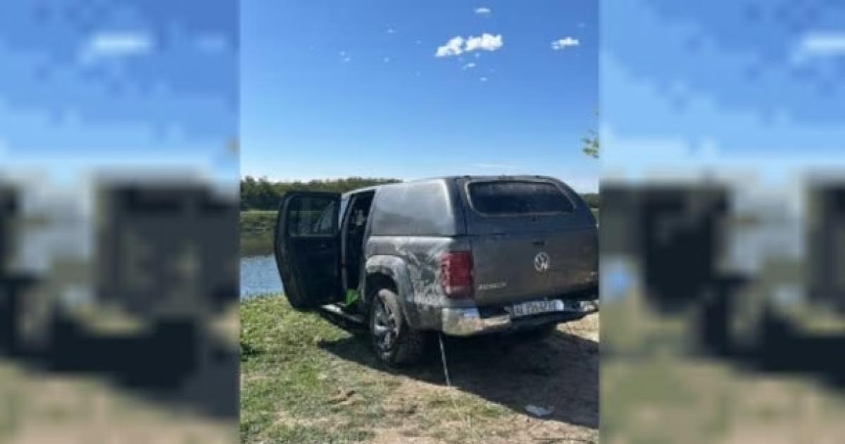 Falso robo en La Plata- denuncioacute que le sustrajeron su Amarok aparecioacute en un arroyo y terminoacute detenido