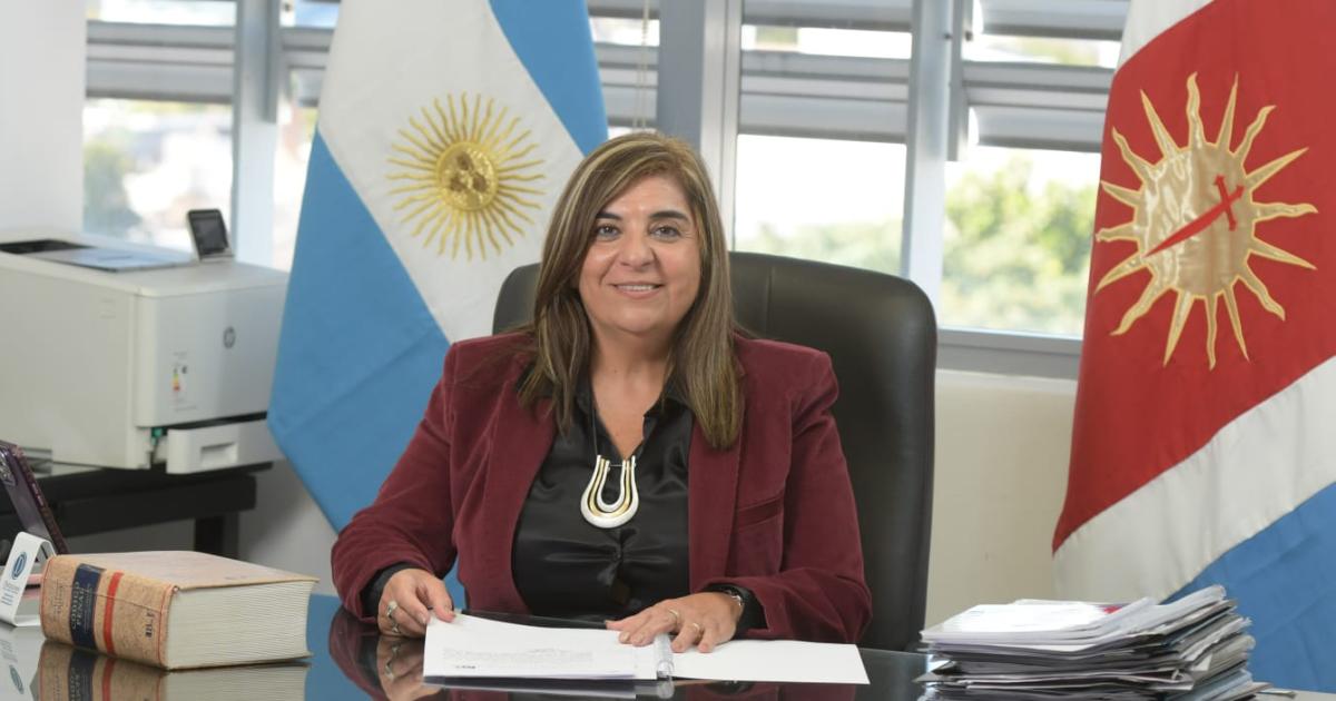 Grooming apuestas online y ciberacoso- lanzan el programa BRUacuteJULA para proteger a los adolescentes en redes sociales
