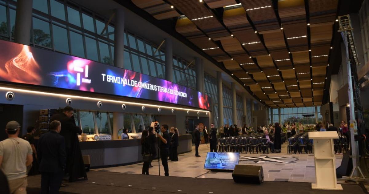 FOTOS Modernidad y disentildeo- un recorrido en imaacutegenes por la flamante terminal termense