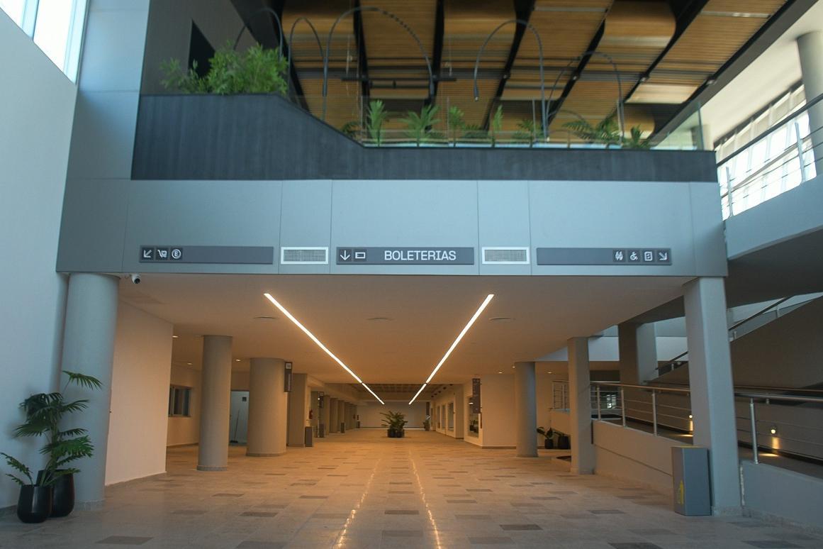 Elías Suárez inaugura en Las Termas la nueva terminal de ómnibus