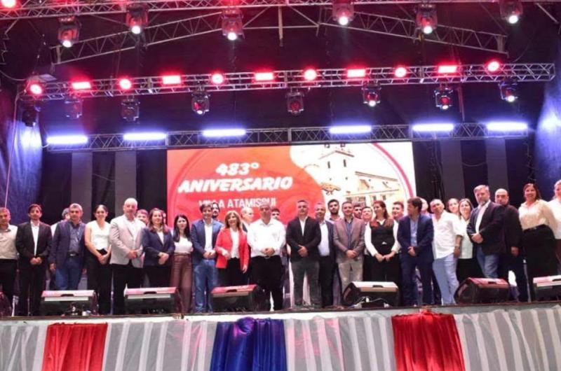 IDENTIDAD El pueblo de Villa Atamisqui estuvo acompañado durante los festejos por sus 483 años
