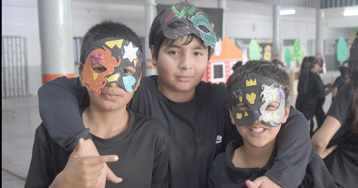 OBRA LOS TRES CHANCHITOS