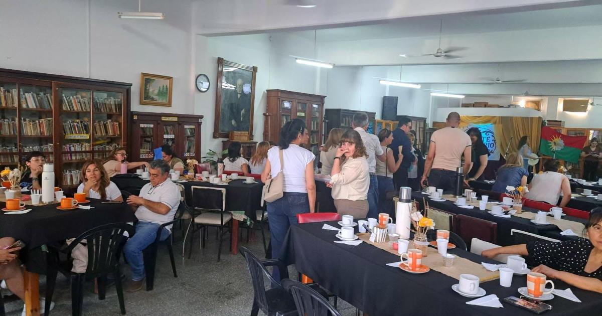 CONVOCATORIA La Biblioteca Popular Sarmiento es un espacio de enorme valor cultural para los frienses