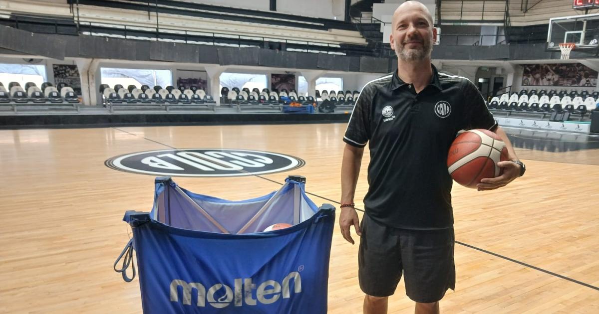 Leo Costa ante otro desafiacuteo complejo