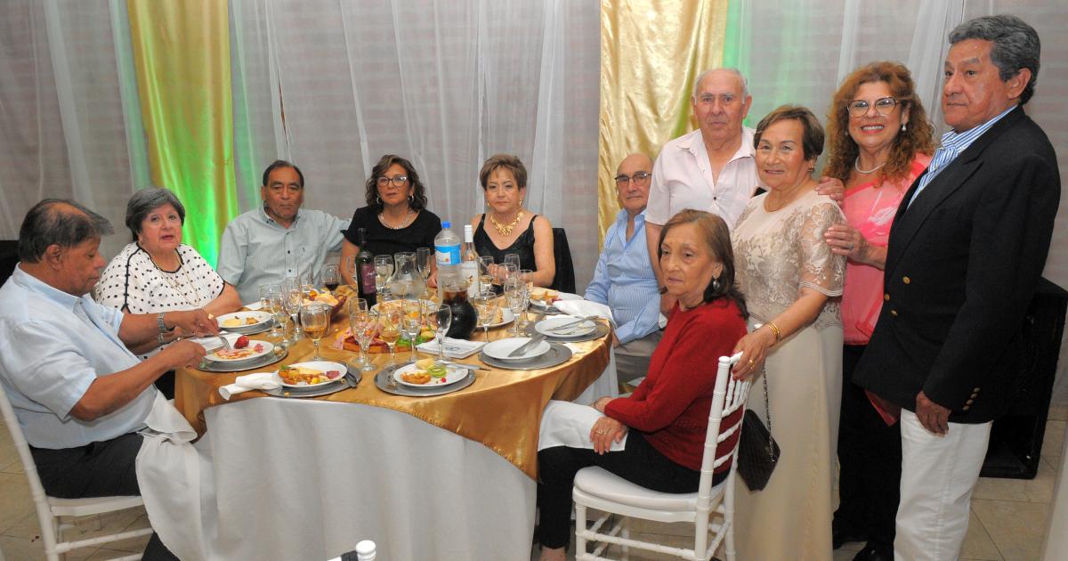 CELEBRA LA VIDA Y AGRADECE POR LO RECIBIDO