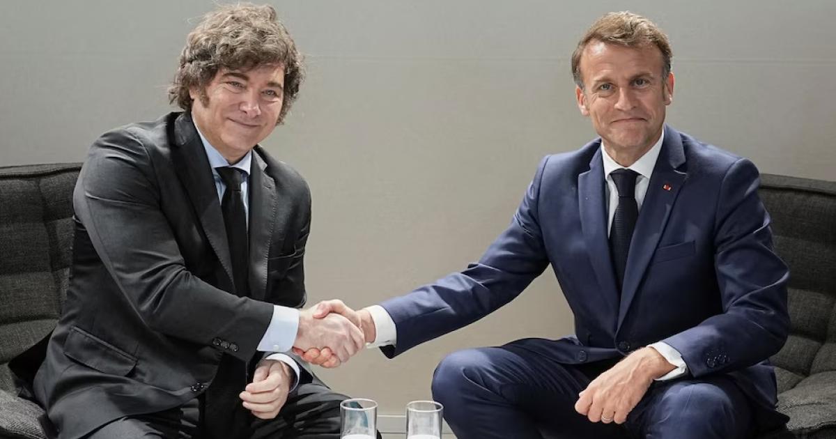 Milei llegoacute a Pariacutes- encabezaraacute el Argentina Week veraacute a Macron y hablaraacute ante IDEA