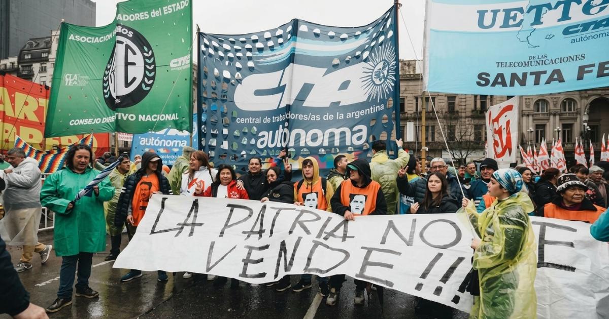 Marcha convocada contra la Ley de Tierras
