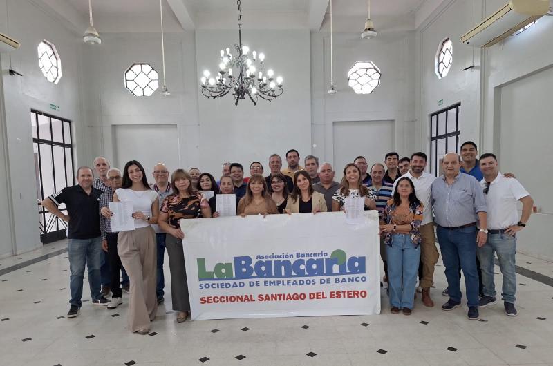 La lista Celeste y Blanca busca seguir al frente de la Asociacioacuten Bancaria