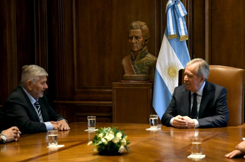 El gobernador Eliacuteas Suaacuterez recibioacute al presidente de la Comisioacuten Arbitral de Impuestos