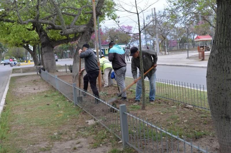 Las Termas- trabajos de mantenimiento y limpieza en espacios 